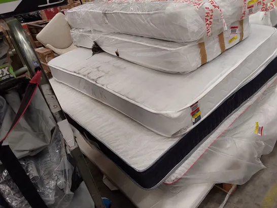 PALLET OF APPROXIMATELY 6X ASSORTED MATTRESSES 