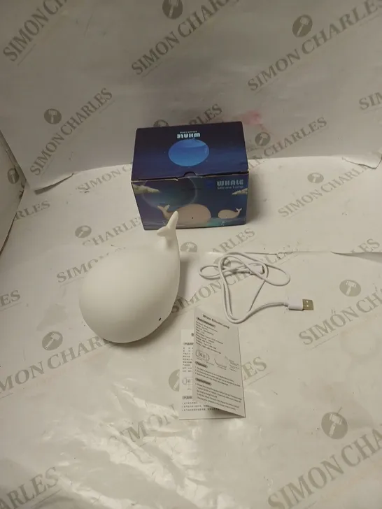 BOXED WHALE SILICON LAMP WITH USB CABLE AND INSTRUCTIONS