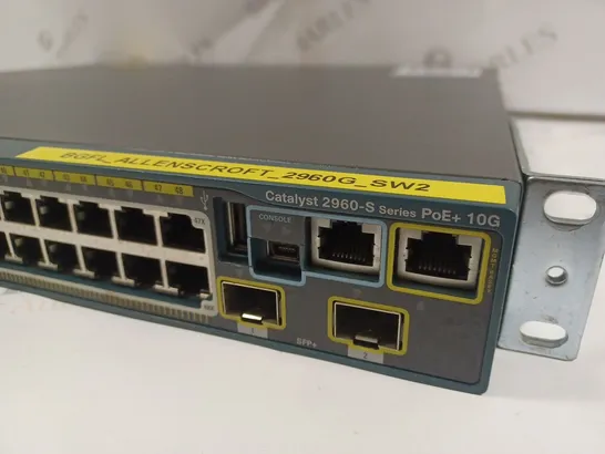 UNBOXED CISCO CATALYST 2960-S SERIES POE+ 10G