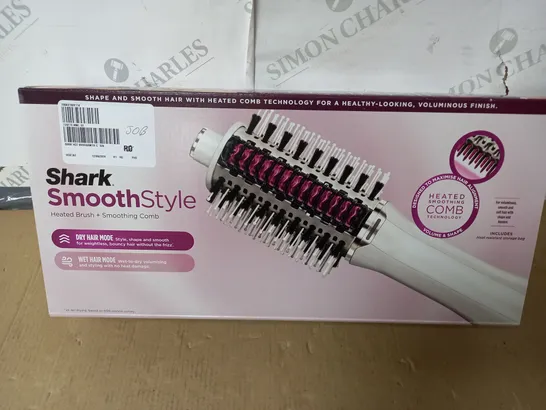 BOXED SHARK SMOOTHSTYLE HOT BRUSH & SMOOTHING COMB