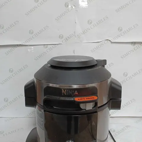 NINJA FOODI SMARTLID 7.5L MULTI COOKER & AIR FRYER