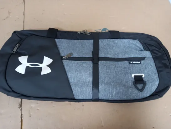 UNDER ARMOUR XSTORM SPORTS BAG BLACK AND GREY