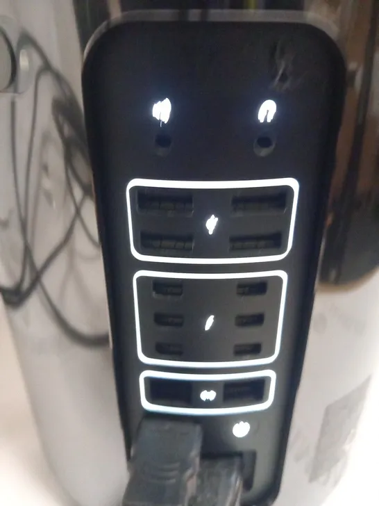 APPLE MAC PRO 6.1 A1481 DESKTOP COMPUTER