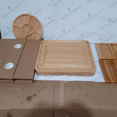 SMIRLY BAMBOO CHEESEBOARD