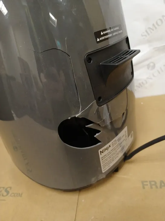 NINJA 3.8L AIR FRYER 