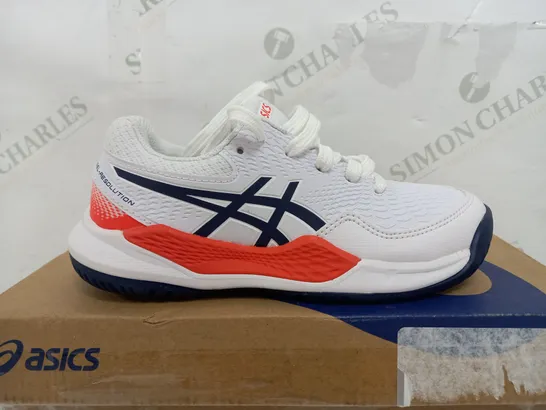 BOXED PAIR OF ASICS GEL RESOLUTION 9 WHITE TRAINERS - UK K13