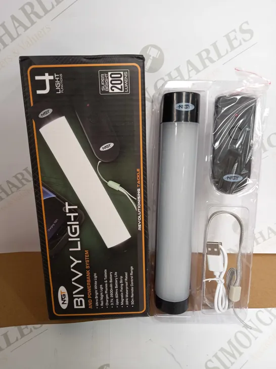 NGT BIVVY LIGHT AND POWERBANK SYSTEM 