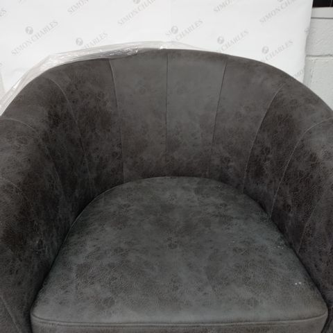 MAJESTIC FAUX LEATHER TUB CHAIR