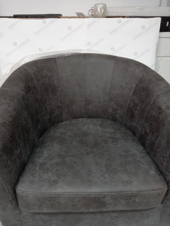MAJESTIC FAUX LEATHER TUB CHAIR RRP £189