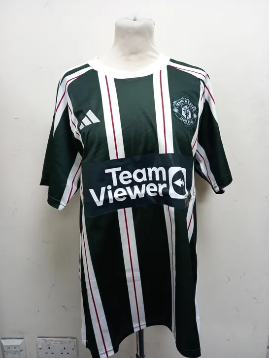 MANCHESTER UNITED ADIDAS JERSEY - SIZE LARGE