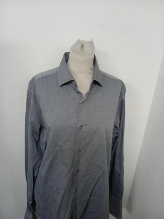 HUGO BOSS BUTTON SHIRT SIZE 41