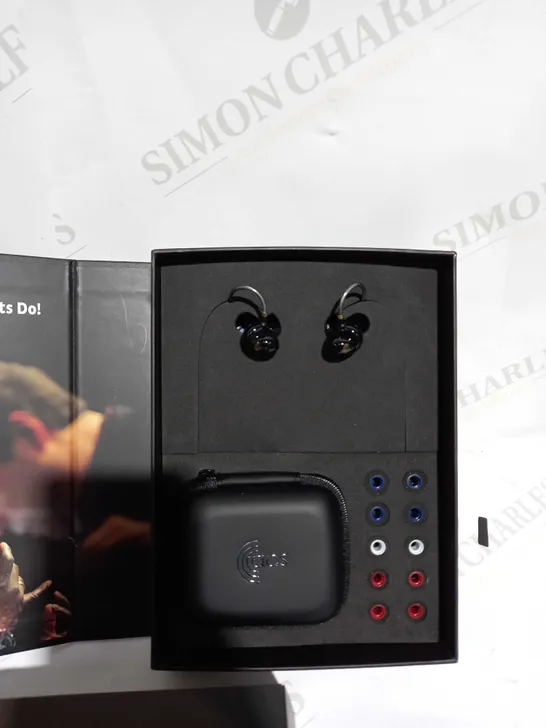 BOXED EVOLVE UNIVERSAL IN-EAR MONITORS