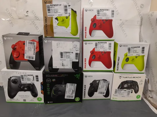 10 ASSORTED BOXED XBOX CONTROLLERS IN VARIOUS COLOURS AND TYPES TO INCLUDE MICROSOFT. RAZER, TURTLE BEACH, ETC