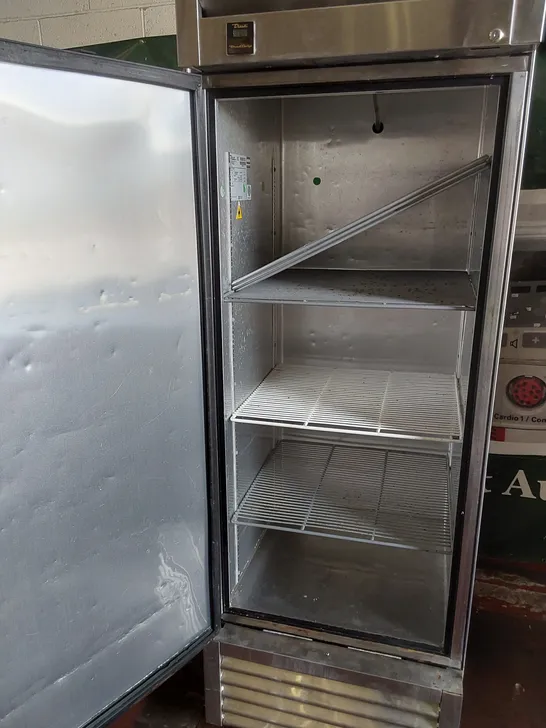 TRUE COMMERCIAL T-23-HC SINGLE DOOR UPRIGHT REFRIGERATOR 