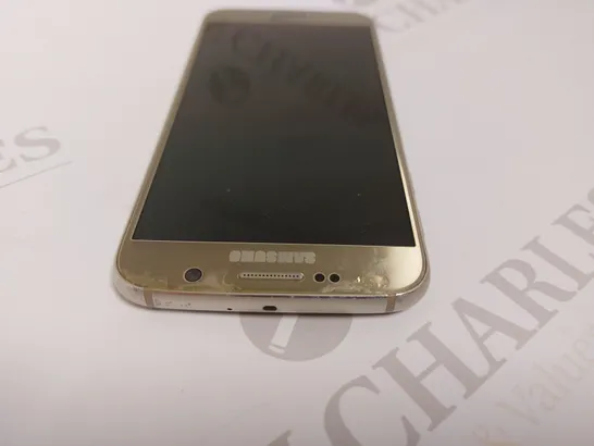 GENERIC SAMSUNG STYLE SMARTPHONE IN GOLD