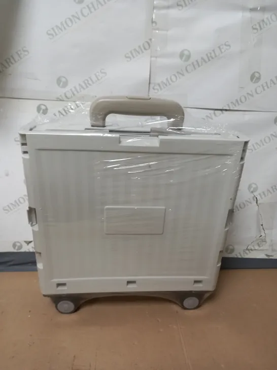 BOXED FOLDING SHOPPING CART 