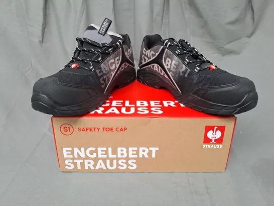 BOXED PAIR OF ENGELBERT STRAUSS SAFETY TOE CAP SHOES IN BLACK/GREY GRADIENT UK SIZE 12