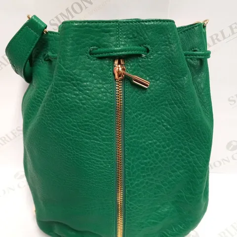 ELIZABETH AND JAMES GREEN HAND BAG