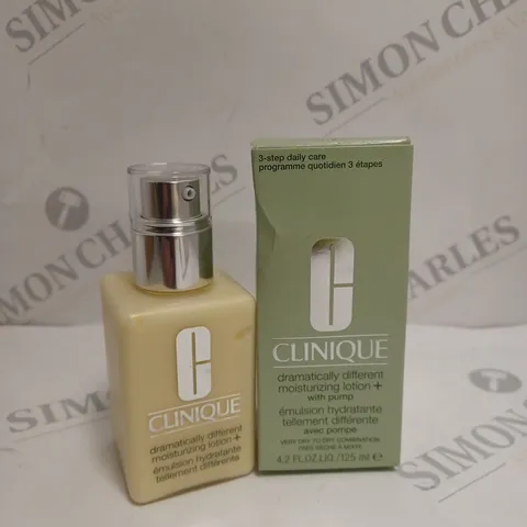 BOXED CLINIQUE DRAMATICALLY DIFFERENT MOISTURISING LOTION - 125ML 
