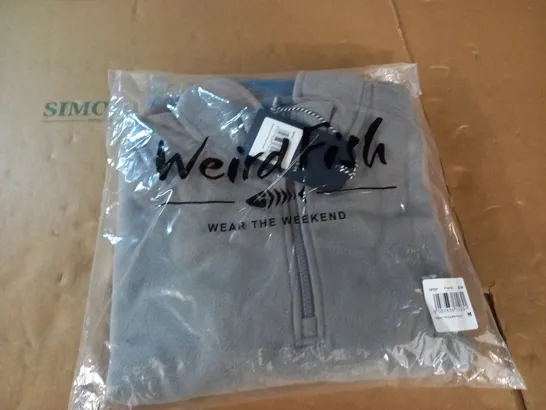 BAGGED WEIRDFISH HUDSON 1/4 ZIP MICRO FLEECE IN GREY - M