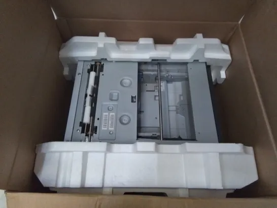 BOXED HP LASER JET 500 SHEET INPUT TRAY & FEEDER