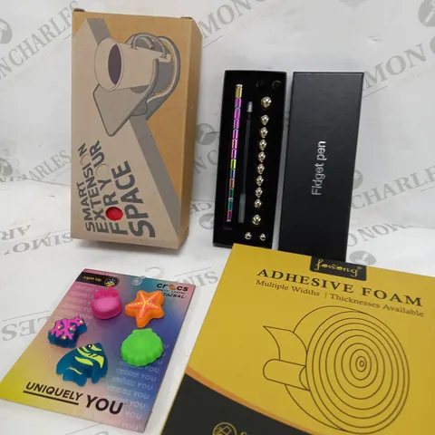 BOX OF APPROXIMATELY 15 ASSORTED ITEMS TO INCLUDE - ADHESIVE FOAM, FIDGET PEN, CUP HOLDER ETC