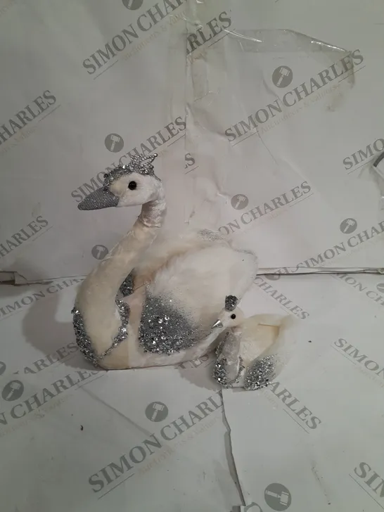 SET OF 2 FAUX FUR SWANS