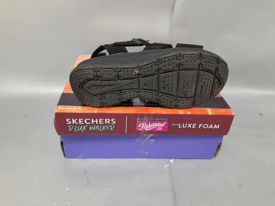 BOXED PAIR OF SKETCHERS LUXURY RETRO SANDAL BLACK SIZE 6