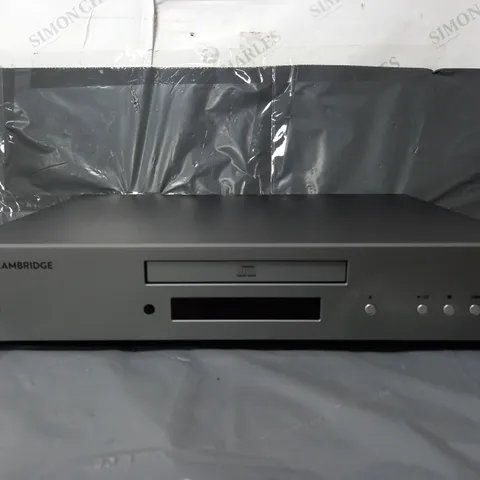 BOXED CAMBRIDGE AUDIO AXC25 LUNAR GREY CD PLAYER