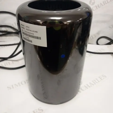 APPLE MAC PRO 6.1 A1481 DESKTOP COMPUTER