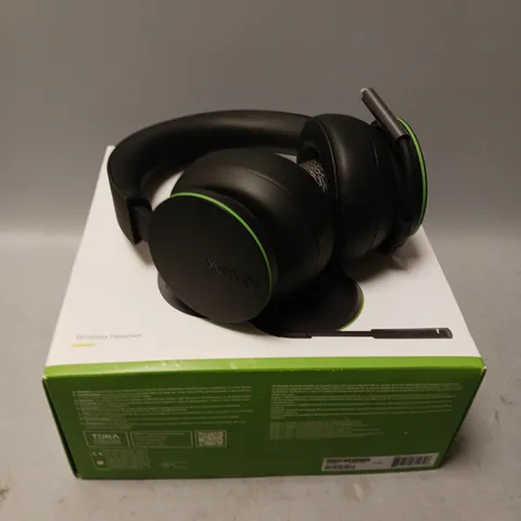 XBOX WIRELESS GAMING HEADSET WITH MICROPHONE BLACK