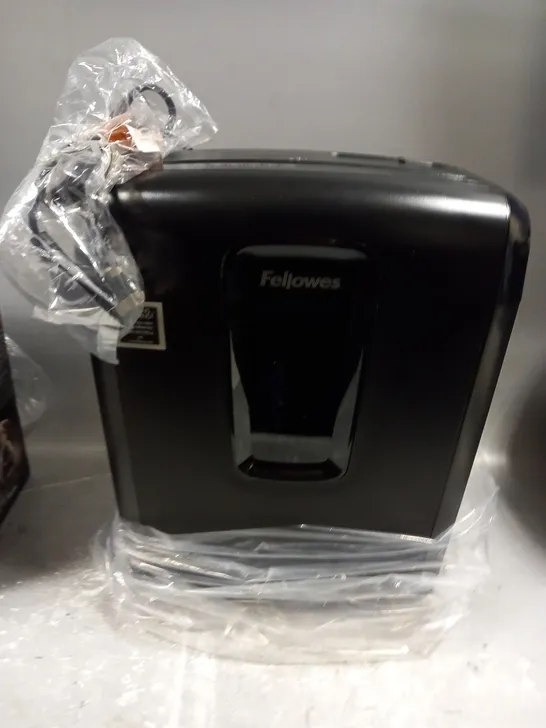 BOXED FELLOWES POWER SHRED 8C SHREDDER