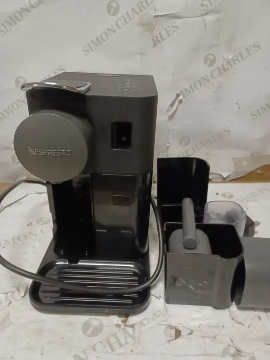 DE'LONGHI LATTISSIMA ONE, SINGLE SERVE CAPSULE COFFEE MACHINE