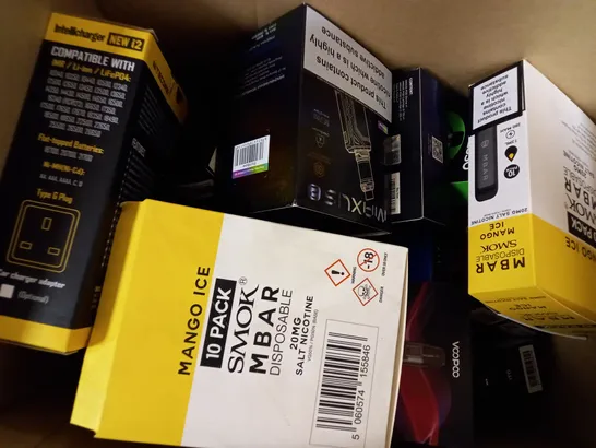 APPROXIMATELY 20 ASSORTED BOXED VAPING PRODUCTS TO INCLUDE VAPORESSO XROS 3, VOOPOO ARGUS POD, FREEMAX MAXUS 2 KIT ETC. 