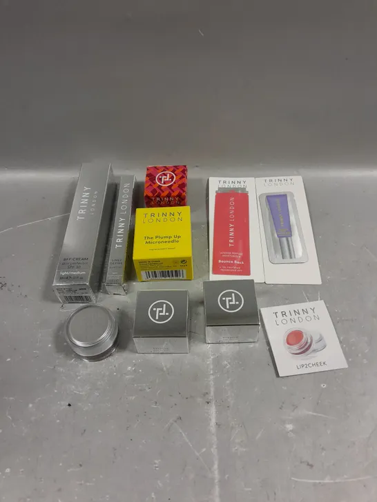 APPROXIMATELY 20 ASSORTED TRINNY LONDON BEAUTY PRODUCTS TO INCLUDE LIP2CHEEK, EYE SHADE, EYESHADOW ETC 