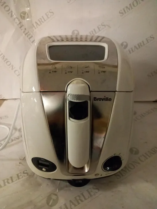 BREVILLE EASY CLEAN DIGITAL FRYER 