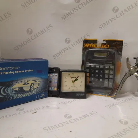 LOT OF APPROX 14 ASSORTED ITEMS TO INCLUDE - ALARAM CLOCK - CALCULATOR - DIT PARKING SENSORS