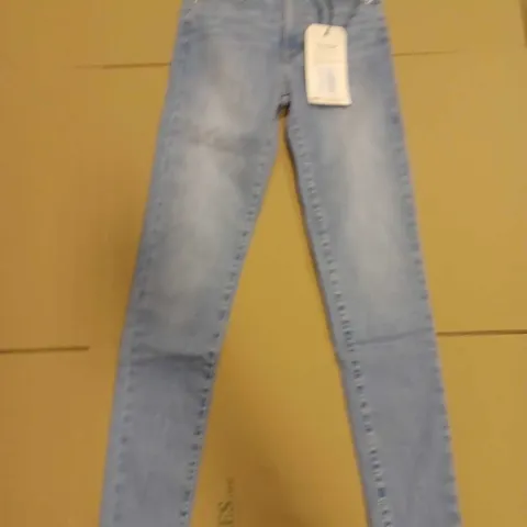 LEVI'S MILE HIGH SUPPER SKINNY JEANS // SIZE: 25, L32