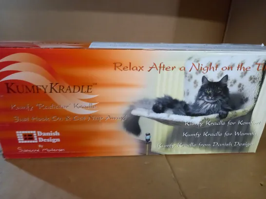 BOXED KUMFYKRADLE CAT RADIATOR BED