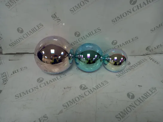 BUNDLEBERRY BY AMANDA HOLDEN SET OF 3 INFINITY SPHERES