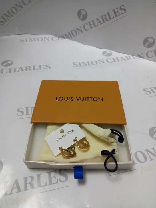 BOXED LOUIS VUITTON STAINLESS STEEL HOOP BRANDED EARRINGS WITH LV LOGO 