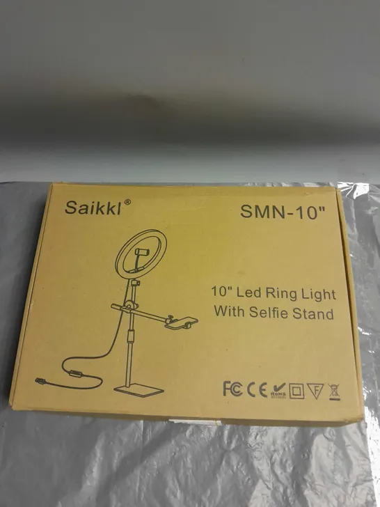 BOXED SAIKKL SMN-10" LED RING LIGHT WITH SELFIE STAND