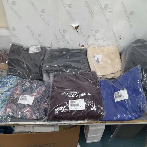 BOX OF APPROXIMATELY 10 ASSORTED BAGGED CLOTHING PIECES IN VARIOUS STYLES AND SIZES 