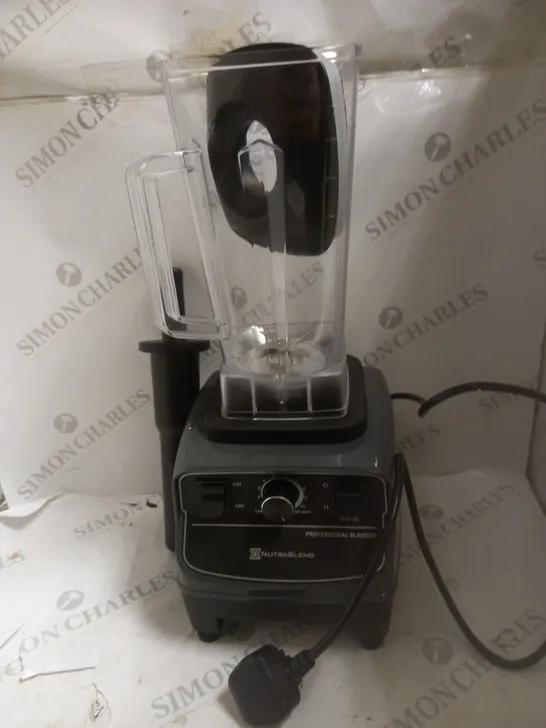 BOXED NUTRABLEND NB15001 PROFESSIONAL BLENDER - GREY