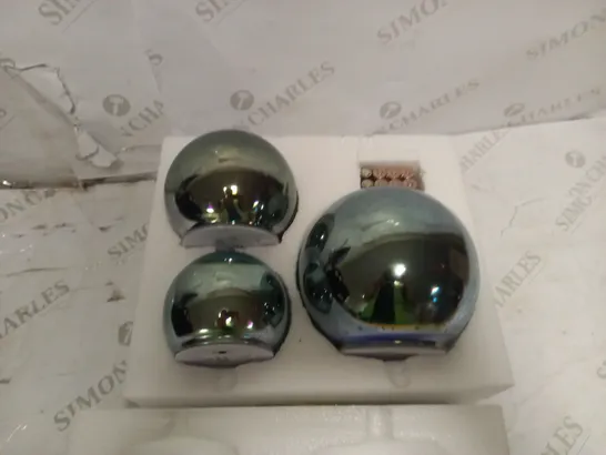 BUNDLEBERRY BY AMANDA HOLDEN SET OF 3 INFINITY SPHERES - GUNMETAL