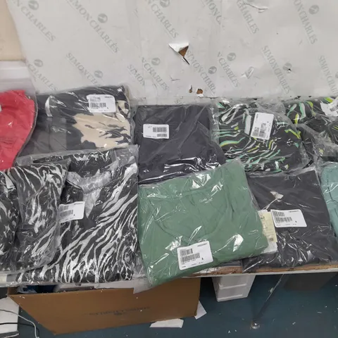 BOX OF APPROXIMATELY 10 ASSORTED BAGGED CLOTHING PIECES IN VARIOUS STYLES AND SIZES 