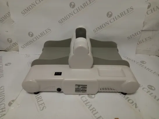 SIZZIX ELECTRIC EMBOSSING MACHINE