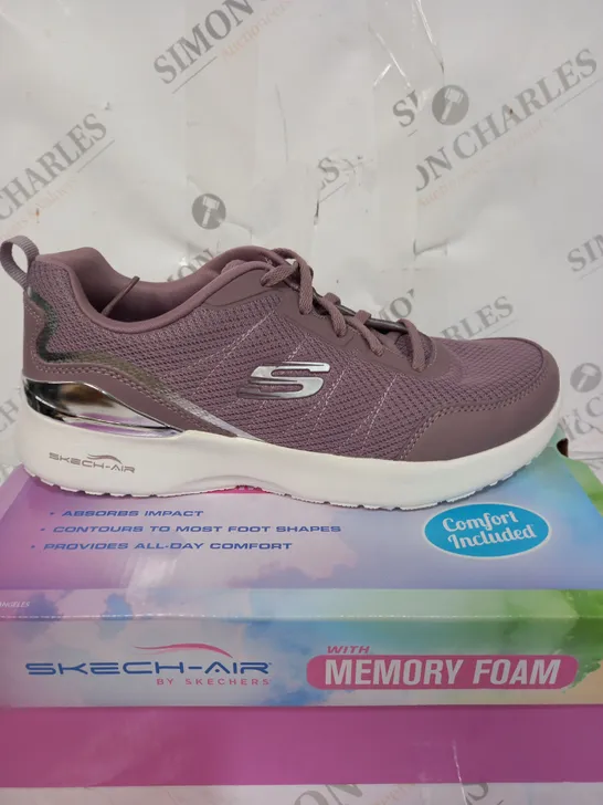 SKECHERS SKECH-AIR CLIP LACE UP TRAINERS IN LAVENDER UK SIZE 6