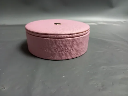 PANDORA SMALL ROUND JEWELLERY BOX PINK WITH GOLD HEART DETAIL