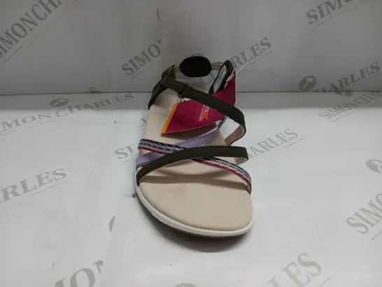 REGATTA LADY ROMA SANDALS SIZE 6